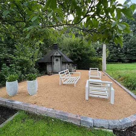 Hoeve In Het Sterrebos Holiday home Empe